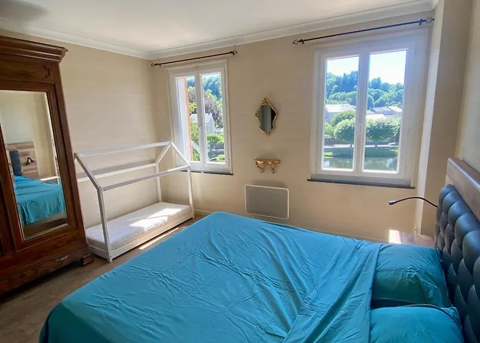 別荘 Massibel Au Coeur De